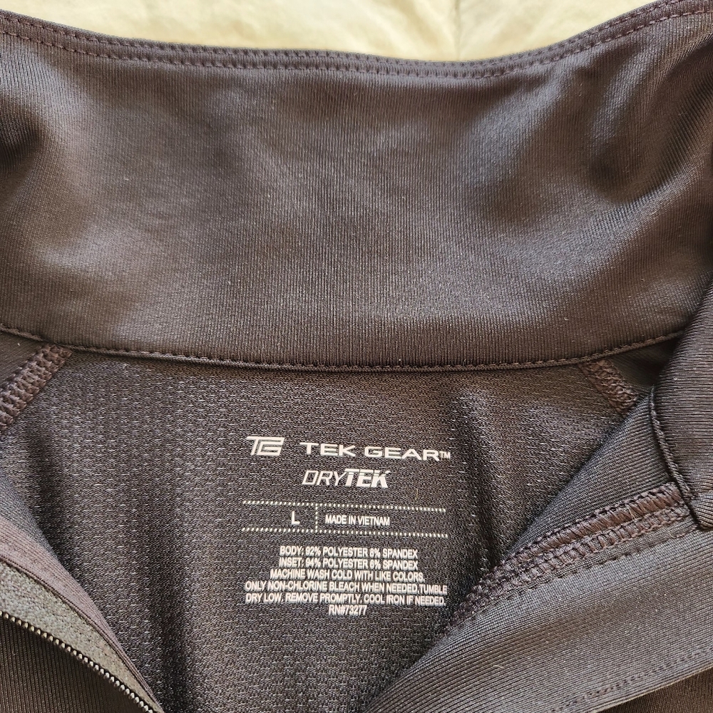 Tech Gear Top - Picture 7 of 7